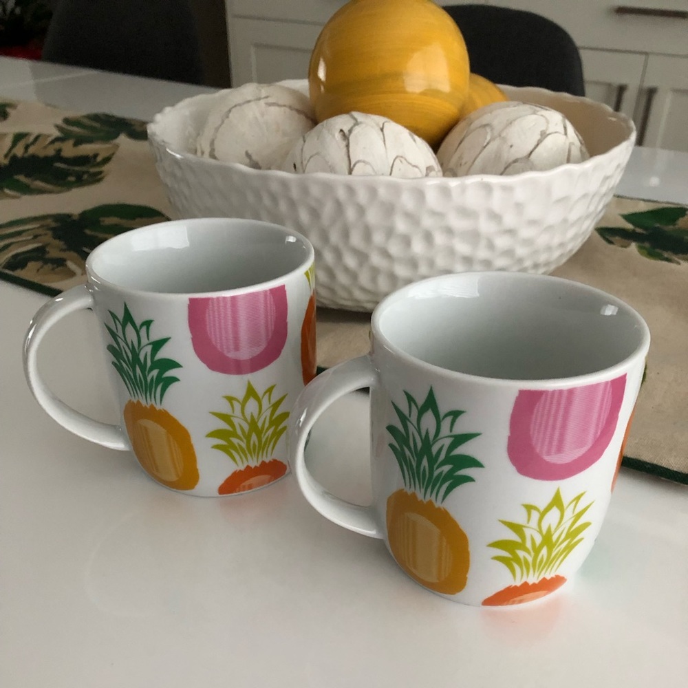 Mugs